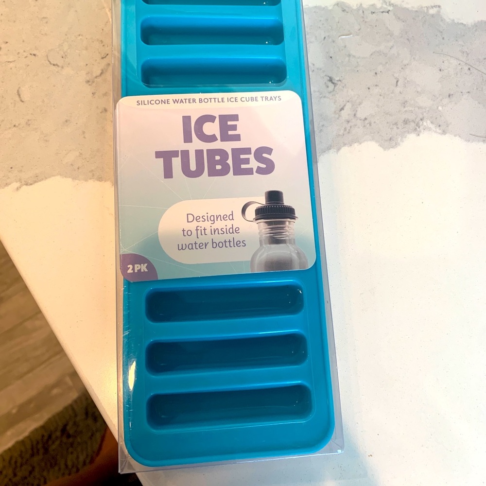 Ice tubes for water bottle